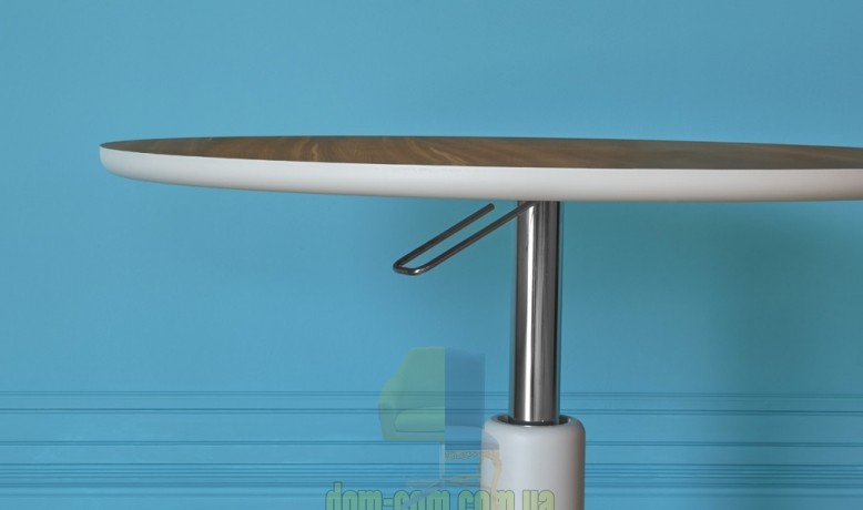 Обеденный стол регулируемый по высоте Miniforms Maciste