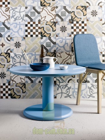 Обеденный стол регулируемый по высоте Miniforms Maciste