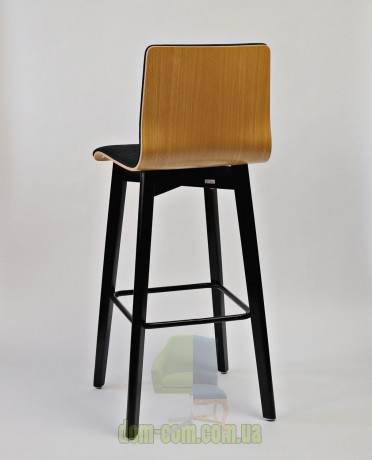 Мягкий барный стул Delta Luka RW Soft