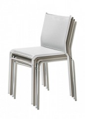 Штабелируемый легкий стул Bontempi Ingenia Liu