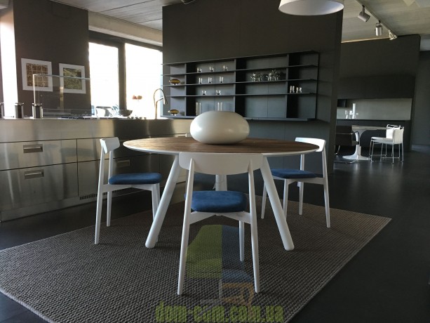 Лаконичный деревянный стул Miniforms Claretta