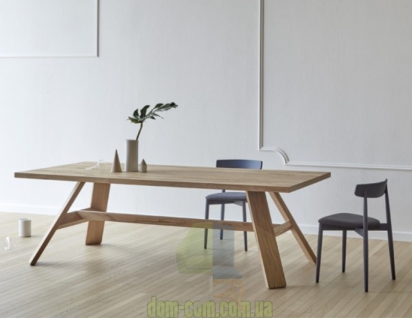 Лаконичный деревянный стул Miniforms Claretta