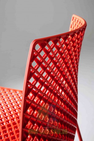 Стул с необычным дизаном Gaber FULLER