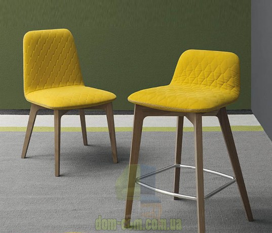 Стул полубарный с мягким сидением Connubia Calligaris SAMI CB/1488