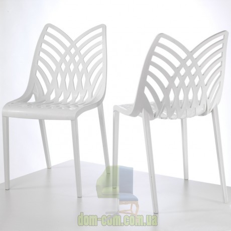 Красивый стул из полипропилена Gaber Opera