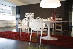 Красивый стул из полипропилена Gaber Opera