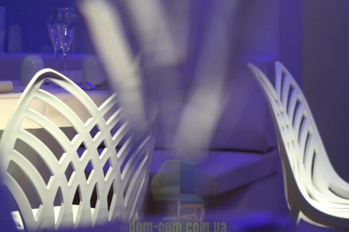 Красивый стул из полипропилена Gaber Opera