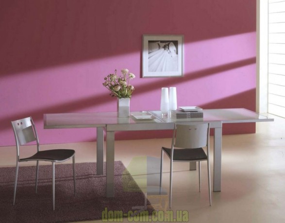 Недорогой итальянский стол Ingenia Sky