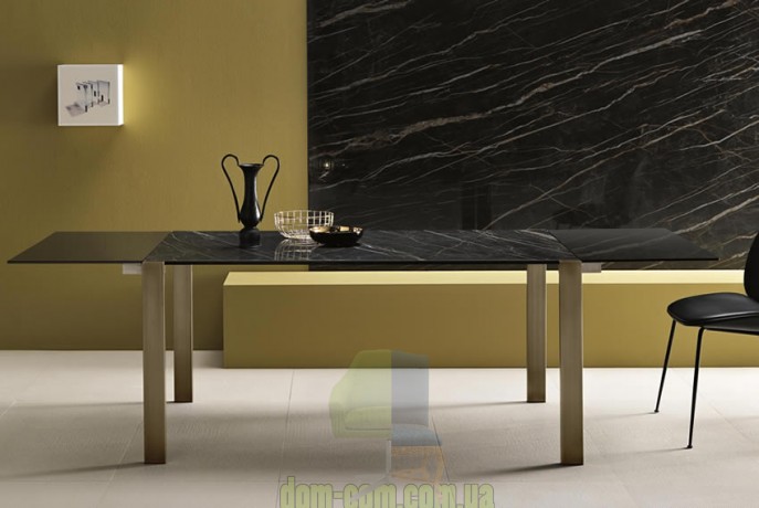 Тонкий раскладной обеденный стол Tonelli Design Livingstone Ceramic