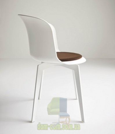 Небольшое поворотное кресло из технополимера Gaber  Epica