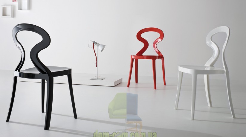 Дизайнерский стул из технополимера Gaber Anita