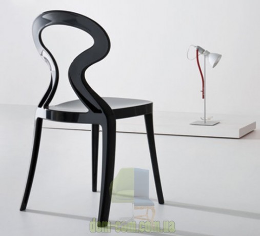 Дизайнерский стул из технополимера Gaber Anita