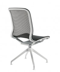 Конференц кресло  в сетке MyMesh Sesta