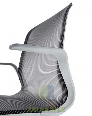 Конференц кресло  в сетке MyMesh Sesta