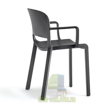 Стул с подлокотниками для бистро Pedrali Dome 265