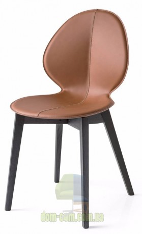 Стул на деревянном каркасе Calligaris Basil CS/1348