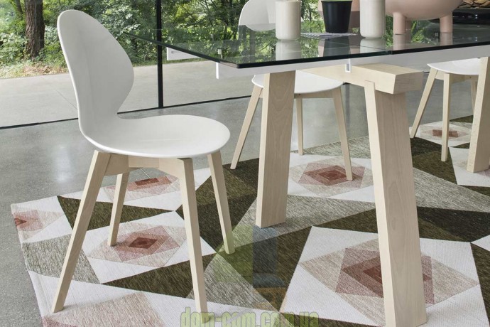 Стул на деревянном каркасе Calligaris Basil CS/1348