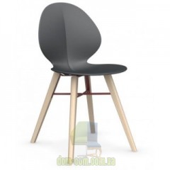 Стул на деревянных ножках Calligaris Basil CS/1820