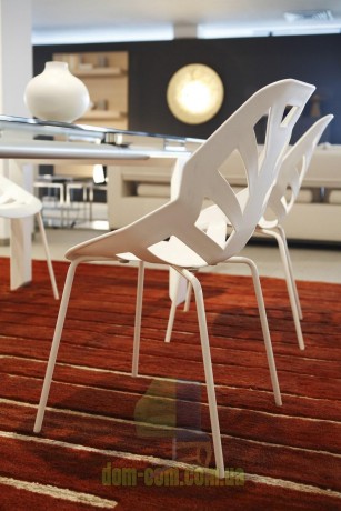 Стул в стильном дизайне Gaber Ninja
