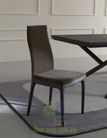 Изящный стул на деревянном каркасе Blues Ozzio Italia