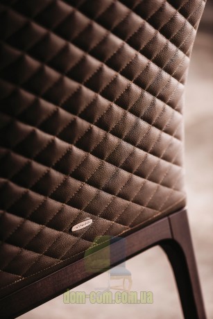 Стул со стеганной спинкой Cattelan Italia Arcadia Couture