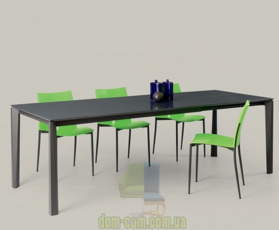 Обеденный стол на необычных ногах Ingenia Bontempi Casa Prisma