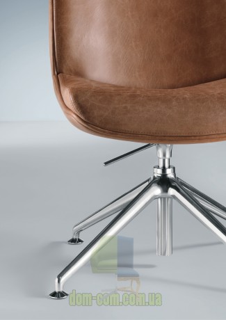 Директорское кресло без подголовника Sesta Jada