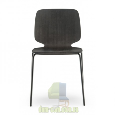 Стул из гнутой фанеры на полозьях Pedrali Babila 2720