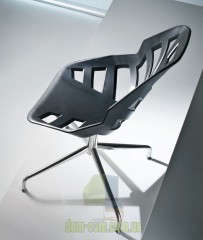 Поворотный стул в стильном дизайне Gaber Ninja