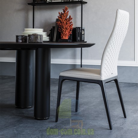 Стул c высокой  стеганной спинкой Cattelan Italia Arcadia Couture