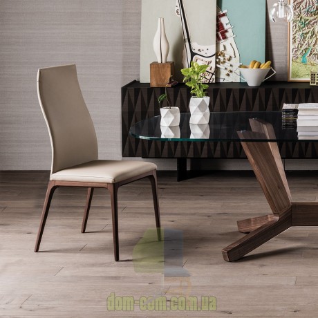 Стул c высокой  стеганной спинкой Cattelan Italia Arcadia Couture