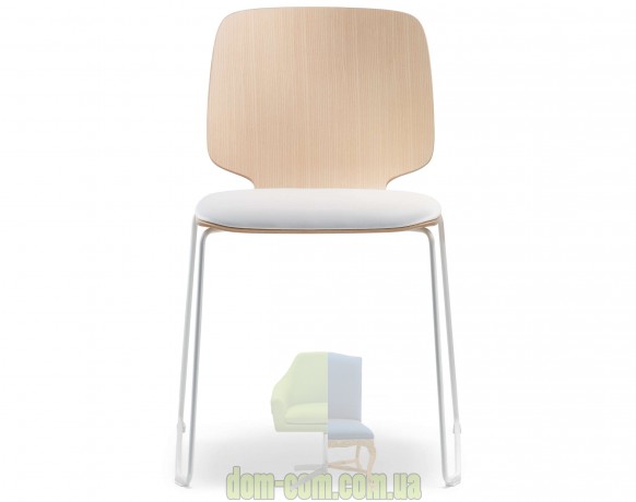 Стул из гнутой фанеры Pedrali Babila 2710