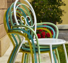 Красивый стул с подлокотниками для улицы RDItalia Fiona