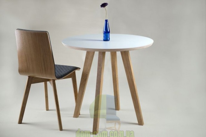 Круглый обеденный стол со столешницей HPL Sigma Vega