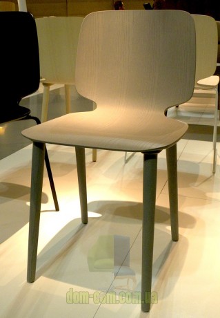 Деревянный стул Pedrali Babila 2700