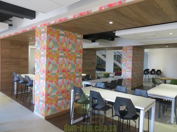 Барный стул в футуристическом дизайне Gaber Prodige