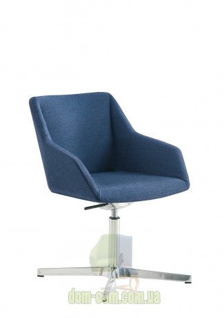 Маленькое уютное кресло Sesta Dama