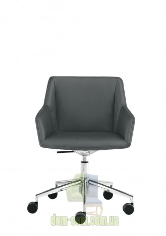 Маленькое уютное кресло Sesta Dama