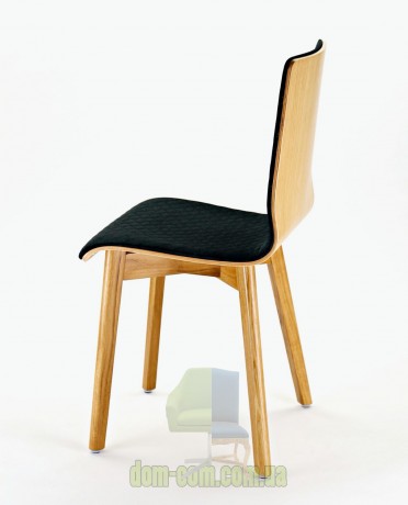 Стул на дубовом каркасе Delta Luka Soft RW черная ткань