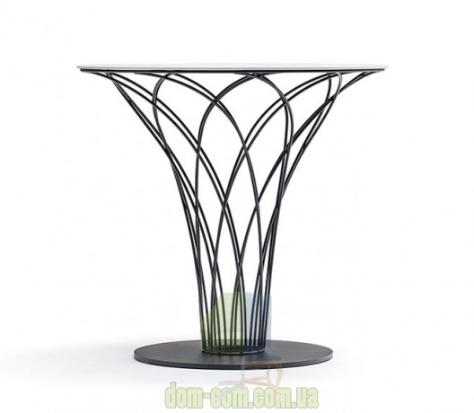 Небольшой стол на ажурном основании Cattelan Italia Nido Keramik Bistrot