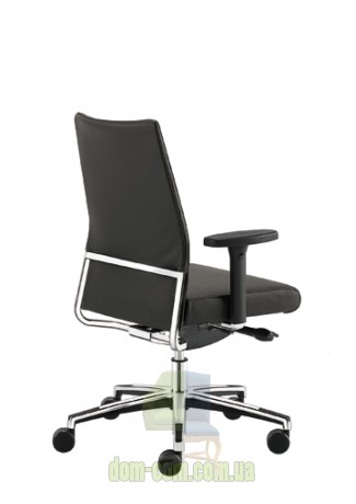 Кресло руководителя Sesta WIN Slim