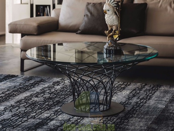 Журнальный стол на ажурном основании Cattelan Italia Nido