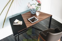 Необычный письменный стол Cattelan Italia Clarion