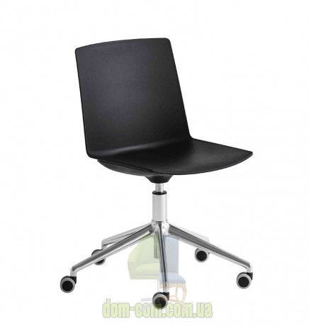 Поворотный стул на 5-ти лучевой основе Gaber JUBEL