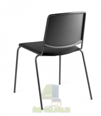 Недорогой итальянский офисный стул  Mara Vea 5000