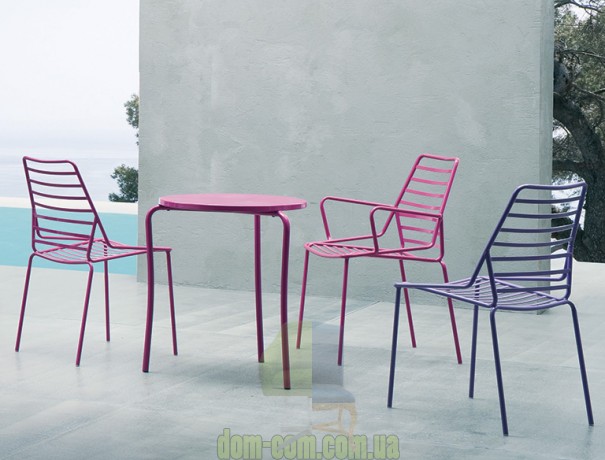 Штабелируемый стол для бистро Gaber Jackie