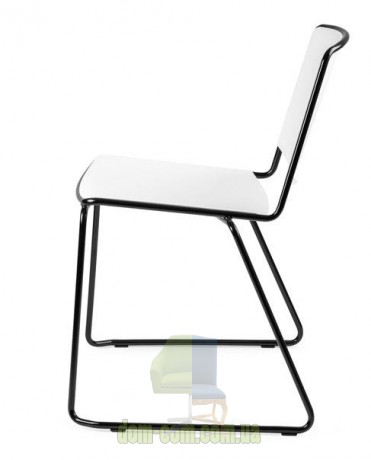 Итальянский офисный стул на полозьях Mara Vea 5100