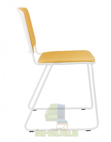 Итальянский офисный стул на полозьях Mara Vea 5100