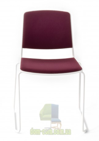 Итальянский офисный стул на полозьях Mara Vea 5100