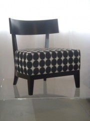 Удобный низкий стул Sedital 610PM 610P